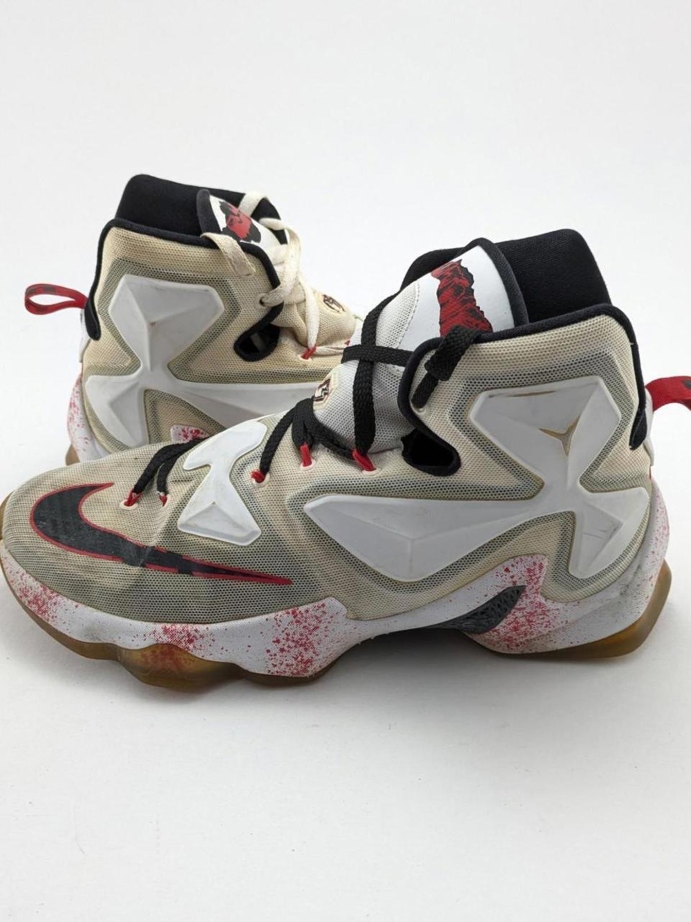 Nike LeBron XIII Friday The 13TH Blood Splatter White Shoes 807219-106 Size 10